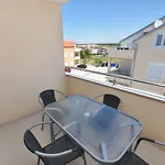 Ad Astra Apartment *